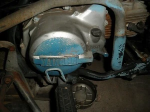 OEM 1985-2008 YAMAHA YFM100 YFM80 CHAMP RIGHT FOOT PEG REST W HEEL GUARD - Picture 1 of 3