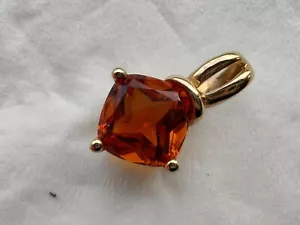 9ct Gold Madeira Citrine Pendant - Picture 1 of 6