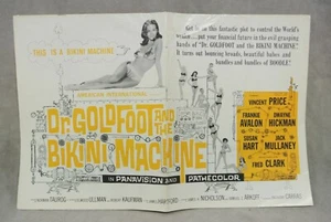 RARE DR GOLDFOOT AND THE BIKINI MACHINE PRESSBOOK STARRING VINCENT PRICE - 1965. - Foto 1 di 12