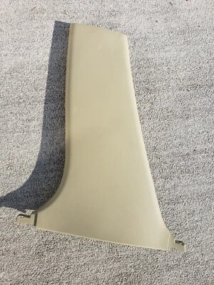 Infiniti M35 2006 conductor izquierdo pilar inferior B moldura Foto 1 de 3