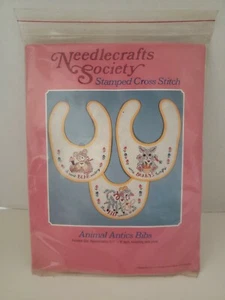 Needlecrafts Society Stamped Cross Stitch Kit Animal Antics Bibs. NIP - Bild 1 von 3