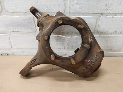 JEEP CJ 1976-79 Factory Dana 30 Disc Brake Knuckle LEFT Side -- CJ5 CJ7 - Image 1 of 4