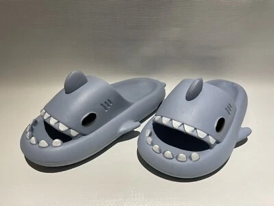 Sandalias Tiburón Toboganes Unisex Antideslizantes Zapatillas Hogar Exterior Zapatos Tiburón Chanclas Foto 1 de 4