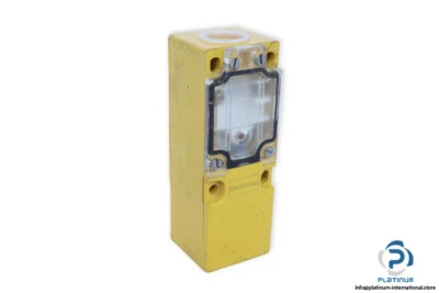 TURCK MP-15H-UZ3X INDUCTIVE PROXIMITY SENSOR_ MP15HUZ3X INDUCTIVE SENSOR - Image 1 of 2