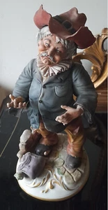 Ceramica porcellana Mendicante Capodimonte Napoli marchio firma Ferrante cm. 32 - Foto 1 di 6