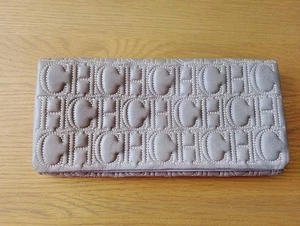 Caroline Herrera Grey Leather Clutch Bag 25cm X 13cm - Picture 1 of 11