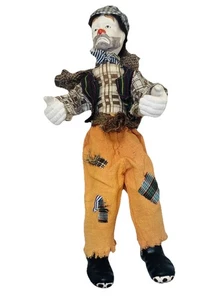 Muñeca payaso hobo de porcelana vintage 20 pulgadas posable sentada y soportes pintada a mano - Imagen 1 de 8