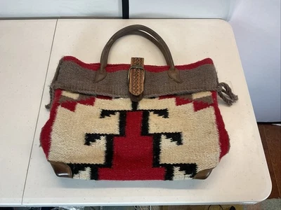 McFadin Sisters Two Bar West Cuero Navajo Manta Hecho a Mano Texas Cartera Bolso Foto 1 de 4