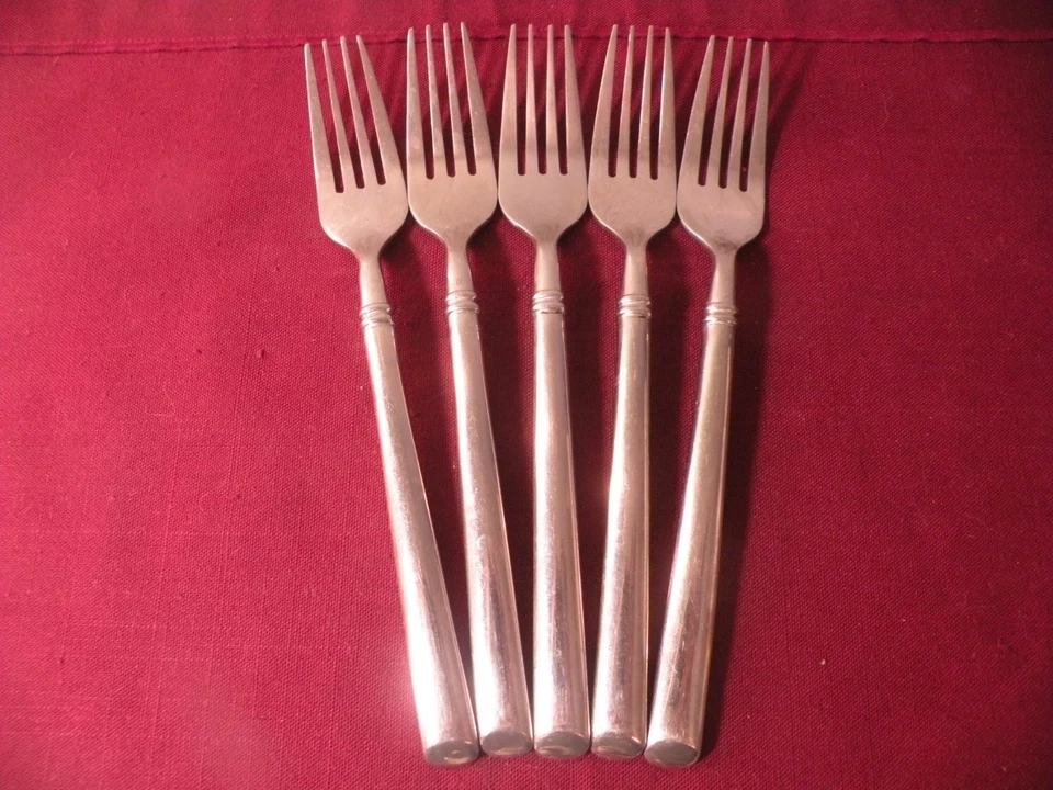 5 Horquillas de Cena Gibson Banda Vertical Punta Inclinada 18/10 Acero Inoxidable 8 1/4" Foto 1 de 4