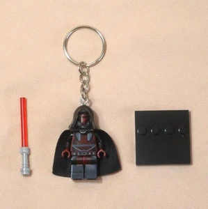 LLAVERO MINIFIGURA Star Wars-Darth Revan con Soporte de Sable de Luz SWTOR Envío Rápido Nuevo - Imagen 1 de 6