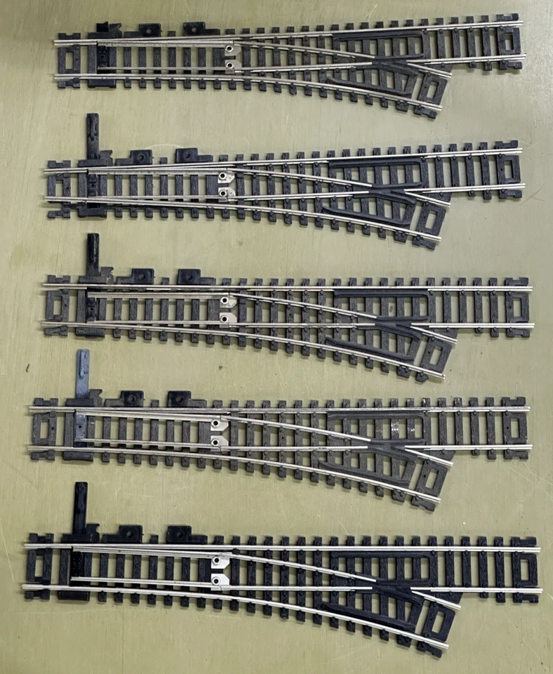 5 ATLAS R/H SNAP HO SCALE NICKEL SILVER #4 TURNOUTS W/O MOTORS-FREE SHIP - Image 1 of 3