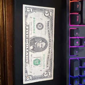 1988 5 dollar bill - Picture 1 of 2