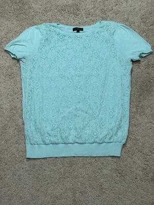 The Limited Womens Shirt Size Medium Green Lace Front Soft Lightweight Classic - Image 1 of 4