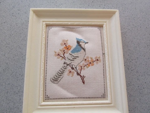 FRAMED COMPLETED CROSS STITCH BLUE JAY BRANCH 5 5/8" X 6 3/4" TINY STITCHES BLUE Cover