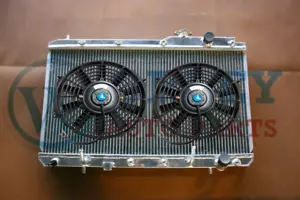 Aluminum RADIATOR + FAN FOR HONDA CRV CR-V 2.0 L4 4CYL 2.0 L4 1997-2001 98 99 AT - Picture 1 of 10
