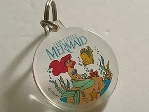 Vintage "The Little Mermaid Ariel” Lucite Circle Key Chain - Picture 1 of 3