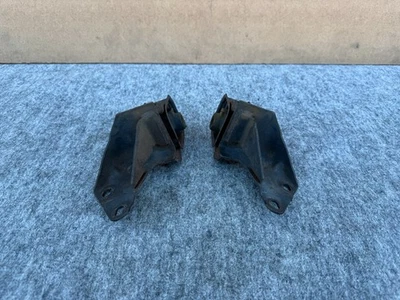 INFINITI Q50 Q60 2014-2024 OEM SILENCIADOR TRASERO SUSPENSIÓN SOPORTE MONTAJE DIESTRO DIESTRO Foto 1 de 4