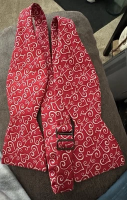 Галстук-бабочка Beau Ties ограниченное издание винтажный шелковый валентинка с сердечком на тему - Изображение 1 из 2