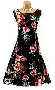 BNWT RONNI NICOLE Fit & Flare Dress Sz 20 Black Multi Floral Mesh Stretch Lined - Picture 1 of 14