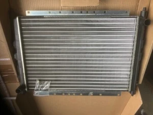 Nissens 642161 Radiator - Picture 1 of 2