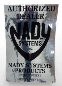 NADY SYSTEMS ESPEJO CROMADO De Colección Años 70 Guitarra Inalámbrica Distribuidor Calcomanía Original Adhesiva - Imagen 1 de 5