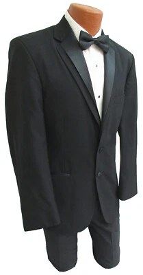 Men's Oscar de la Renta Contour Black Tuxedo with Flat Front Pants 39R 33W - Image 1 of 4