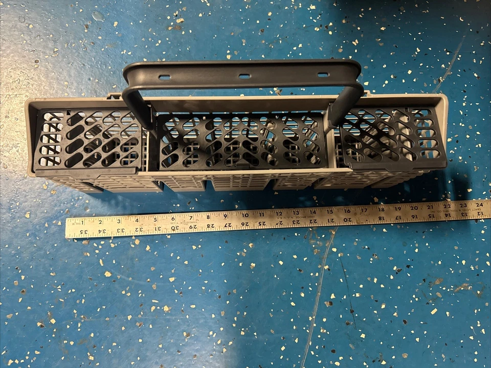 DD82-01387A Samsung Dishwasher Silverware Basket