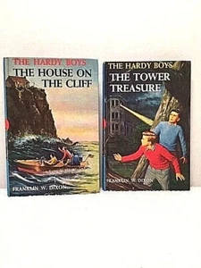 2 Hardy Boys Mystery Book #1 HOUSE ON THE CLIFF #2 TOWER TREASURE Dixon LOT 1959 - Imagen 1 de 3