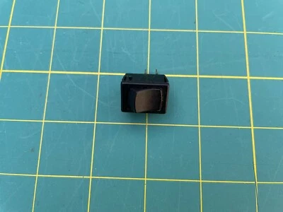 Interruptor de luz Whirlpool parte #2180254 Foto 1 de 4