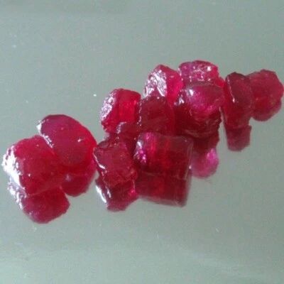 5pcs NATURAL BLOOD RED RUBY ROUGH SPECIMEN 5x3mm appx FACET GRADE RUBY RAW - Image 1 of 4
