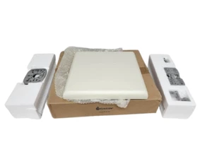 Firetide AS90-050-MIMO-16T 90° Sector Antenna 4.9-6.1 GHz Triple-Polarized - Picture 1 of 5