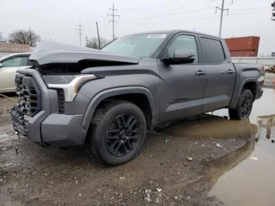 Conjunto de filtro de aire izquierdo usado se adapta a: Toyota Tundra 2023 grado A izquierdo Foto 1 de 4