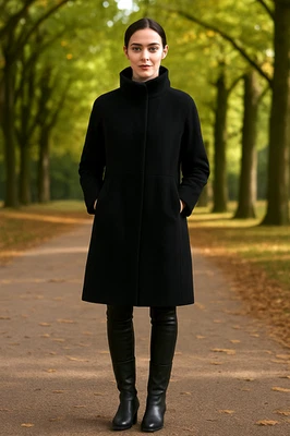 Casaco Marina Rinaldi preto gola funil tamanho 25 | 16W forrado mistura de lã e cashmere - Imagem 1 de 4