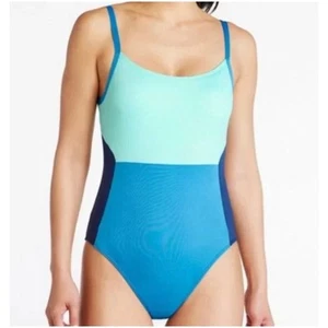 L.L. Bean Women’s Sz 24 Plus NWT Blue Colorblock Swimsuit New Currents Scoopneck - Picture 1 of 15