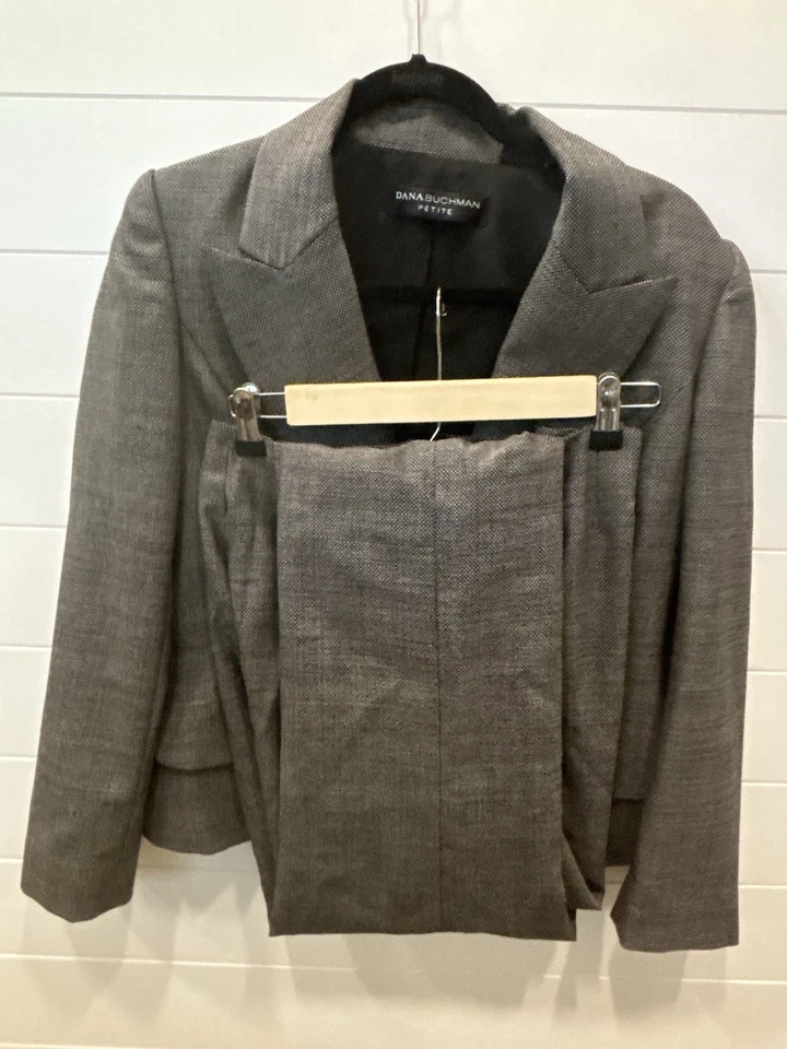 Juego de traje de dos piezas Dana Bachman Petite - Afrodita talla 10 - estilo DBMU9298 Foto 1 de 4