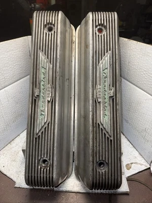 Bonitas cubiertas de válvula Thunderbird de aluminio fundido con bloque en Y para Ford/Mercury Foto 1 de 4