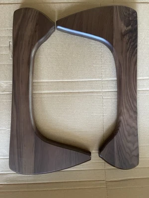 Herman Miller 野口咖啡桌底座全新正品胡桃木饰面  — 第 1/3 张图片