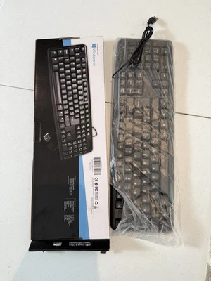 microsoft LK811 Home & Office Classic USB Keyboard - Image 1 of 4