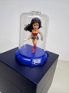 Domez Justice League Wonder Woman Chase Sammlerstück Mini Chase Variante - Bild 1 von 6