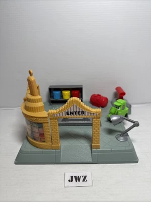 Disney's Cars Action Shifters - Ramone's Body Shop - 669 - Image 1 of 4