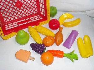 1980'S VINTAGE FISHER PRICE FUN WITH FOOD SHOPPING BASKET WITH FRUIT, VEG AND EX - Picture 1 of 8