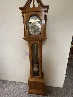 Hermoso Reloj Abuelo Emperador Modelo 101 ~ Hecho a Mano 1979 ~ Hermosas Campanas Foto 1 de 4