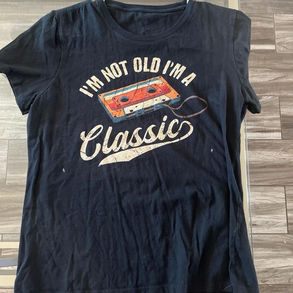 Camiseta "I'm Not Old I'm A Classic" talla mediana para mujer Foto 1 de 1