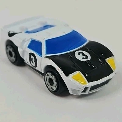 Micro Machines Hasbro, 200, Ford GT40 Ford Series 3 Collection - Image 1 of 4