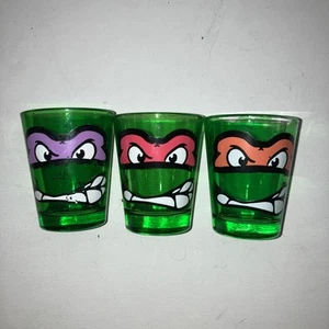 Teenage Mutant Ninja Turtles 3 Shot Glass Set - Turtle Power When Drinking! - Picture 1 of 12