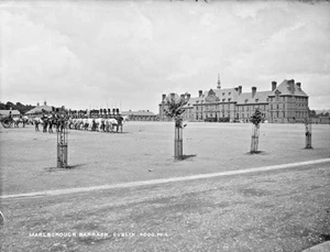 Marlborough Barracks, Dublin City, Co. Dublin Irlanda c1900 FOTO ANTIGUA - Imagen 1 de 1