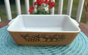 Vintage Pyrex Old Orchard Casserole Dish (No Lid)  #503 1.5 Qt Rectangular - Picture 1 of 9