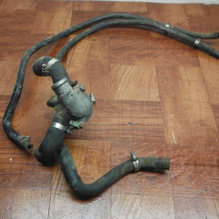 TERMOSTATO HONDA ST 1300 ST1300A ST1300P ST1300PA CON MONTAJE DE CARCASA Foto 1 de 4