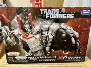 Transformers Generations TG-23 Metroplex Ligth & Sound Scamper New NIB Takara