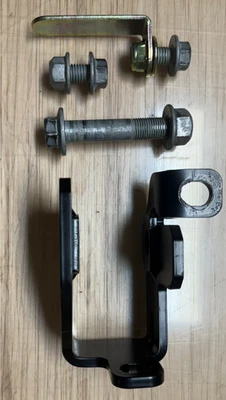 Teraflex 1953250  TRACK BAR RELOCATION BRACKET JL JT 2.5 to 3.5 lift - Image 1 of 3